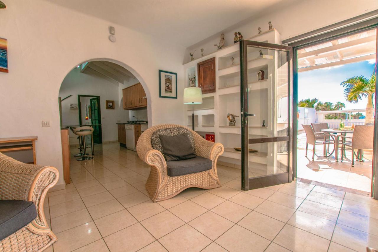 Villa Michelle - Lh114 By Villas Now Ltd Playa Blanca  Bagian luar foto