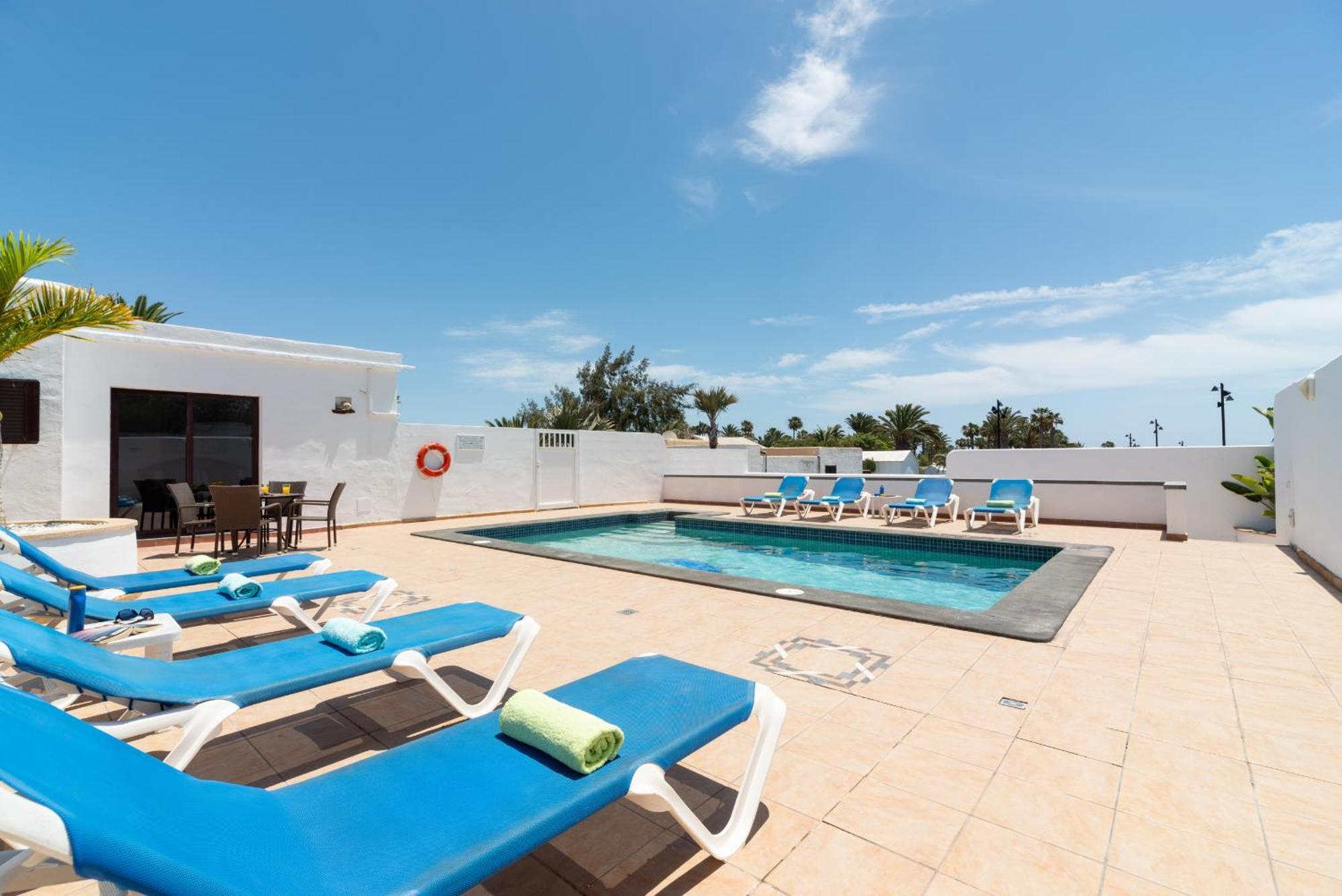 Villa Michelle - Lh114 By Villas Now Ltd Playa Blanca  Bagian luar foto