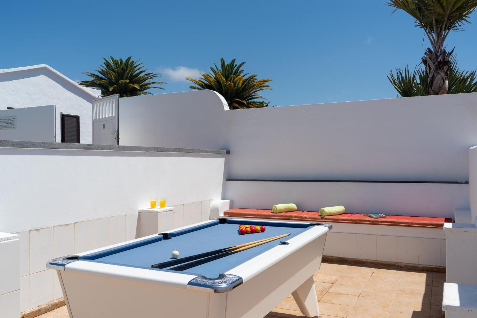 Villa Michelle - Lh114 By Villas Now Ltd Playa Blanca  Bagian luar foto