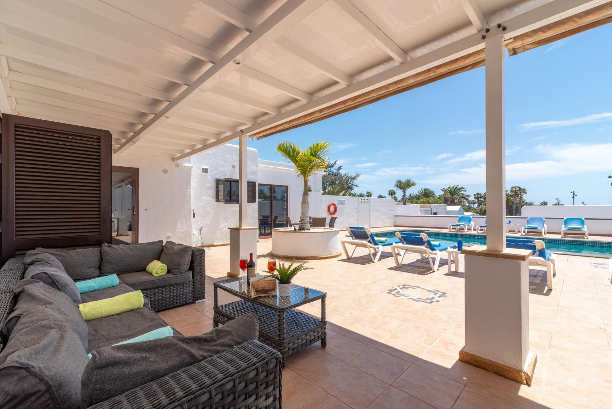 Villa Michelle - Lh114 By Villas Now Ltd Playa Blanca  Bagian luar foto