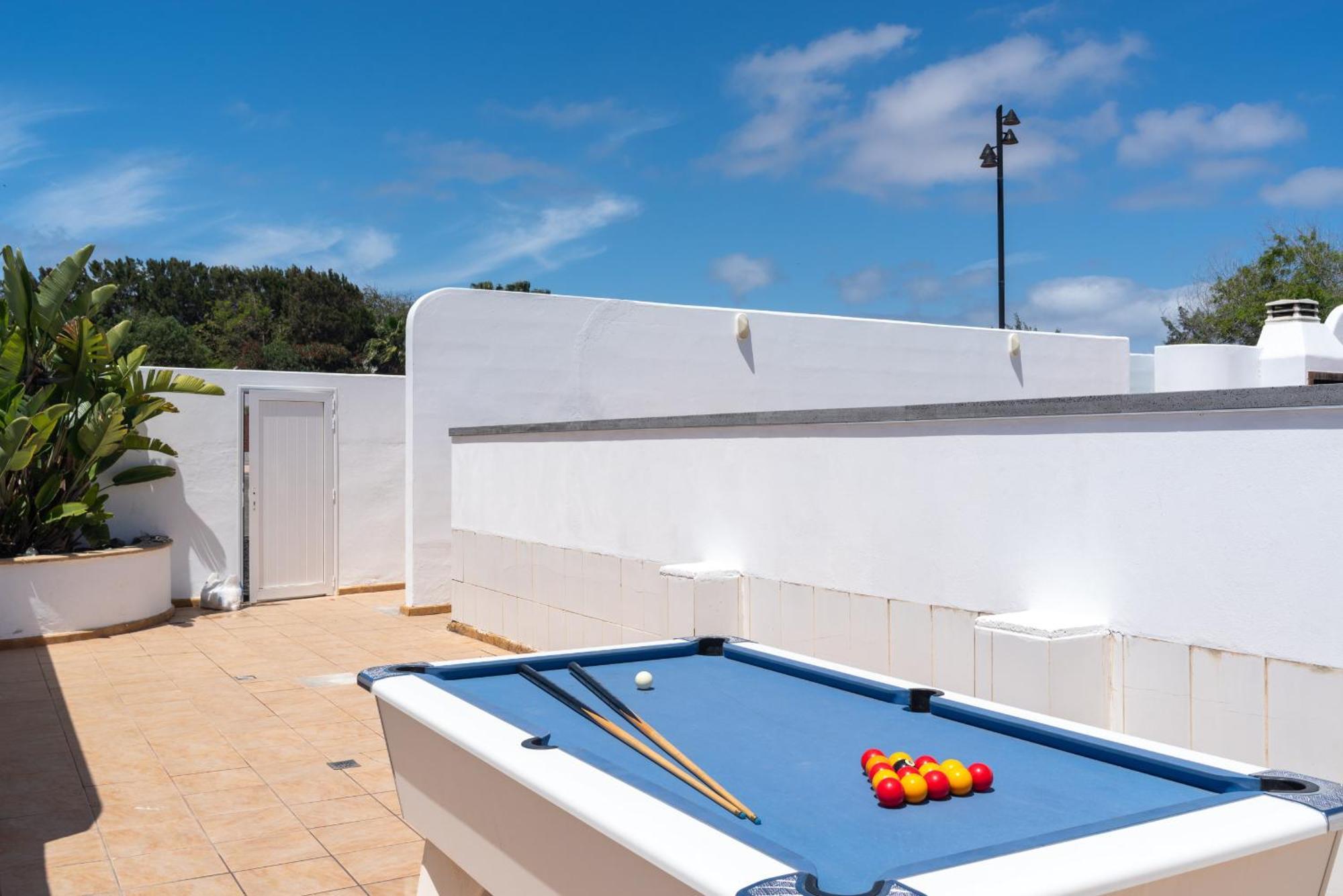 Villa Michelle - Lh114 By Villas Now Ltd Playa Blanca  Bagian luar foto