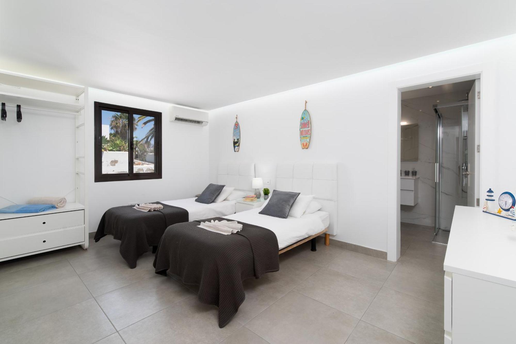 Villa Michelle - Lh114 By Villas Now Ltd Playa Blanca  Bagian luar foto