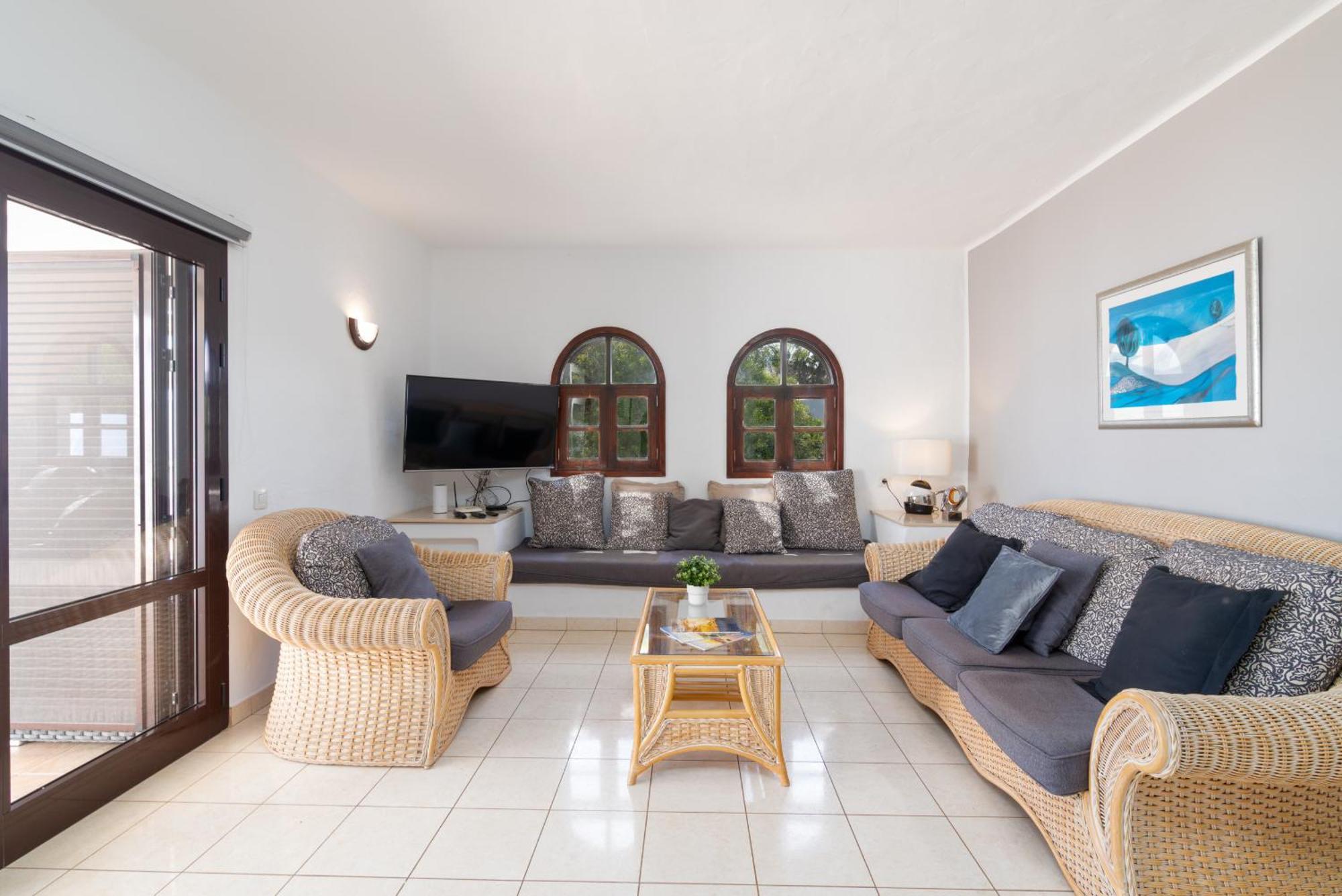 Villa Michelle - Lh114 By Villas Now Ltd Playa Blanca  Bagian luar foto